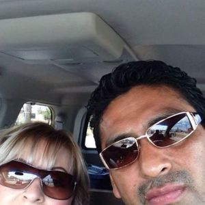 Meet your Posher, Rene y